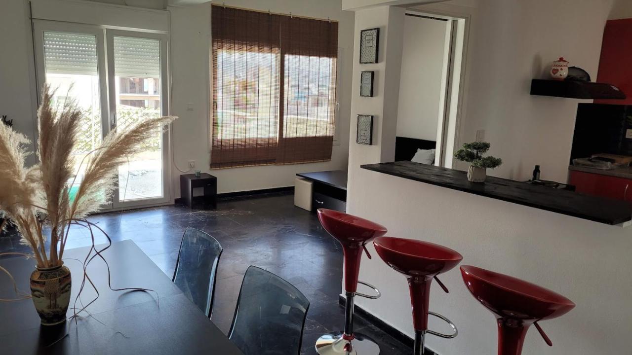 Seaty Apartment Corinth Экстерьер фото